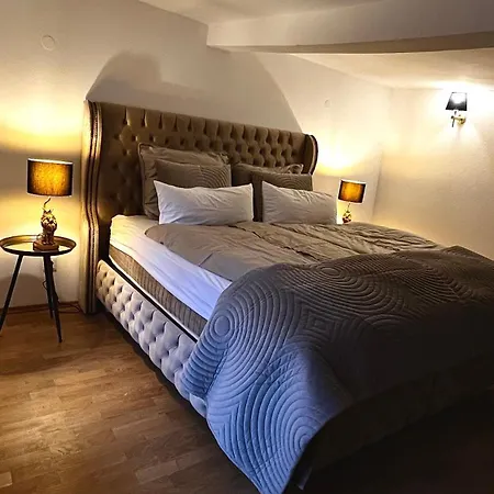 Apartment Downtown No 3